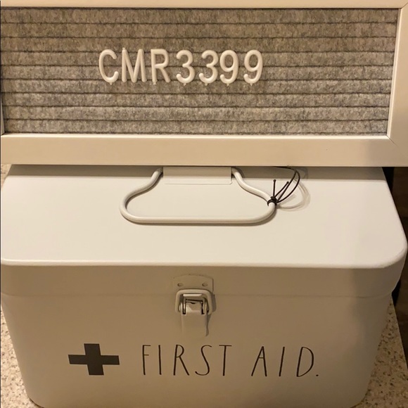 NWT Rae Dunn “FIRST AID” kit